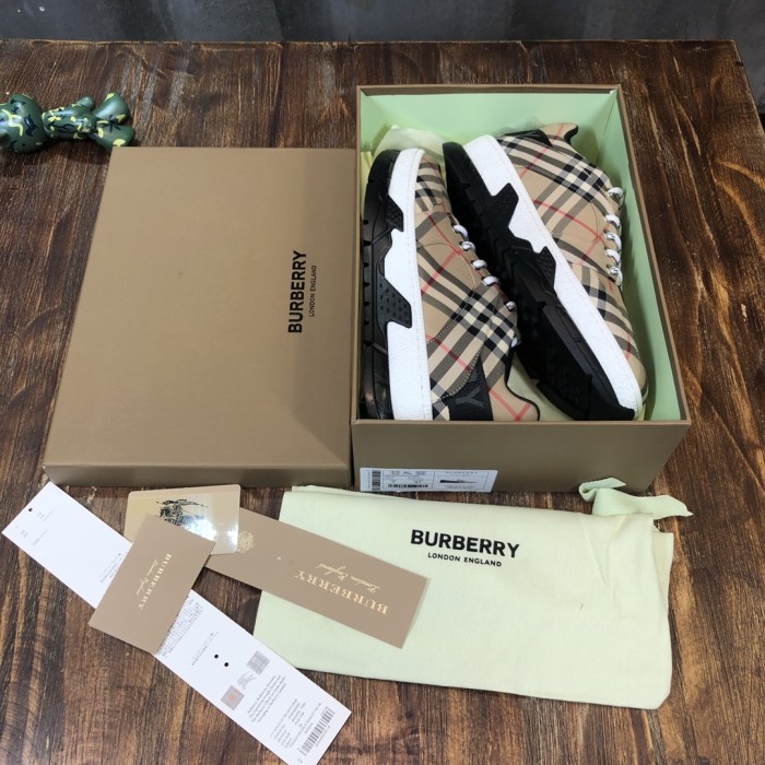 Burberry VINTAGE Kids Skateboarding Shoes