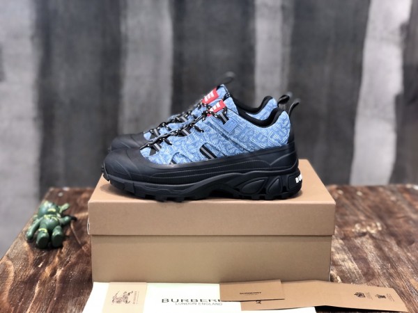 Burberry Arthur Monogram-print Sneakers