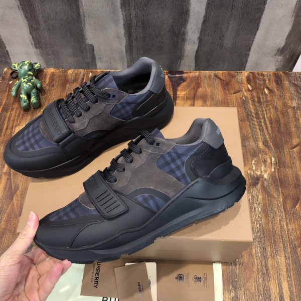 Burberry Low top Casual Shoes Men's Dark Carbon Gray