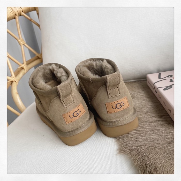 UGG Classic Ultra Mini Boot Antilope (Women's)