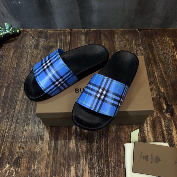 Burberry Slipper 5