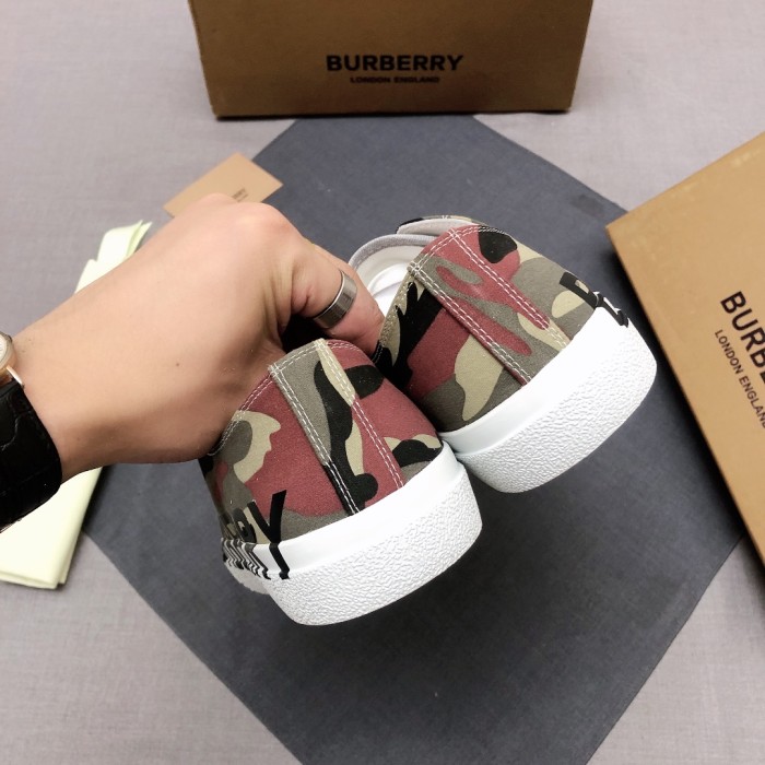 Burberry Logo-print Lace-up Sneaker Green Camo