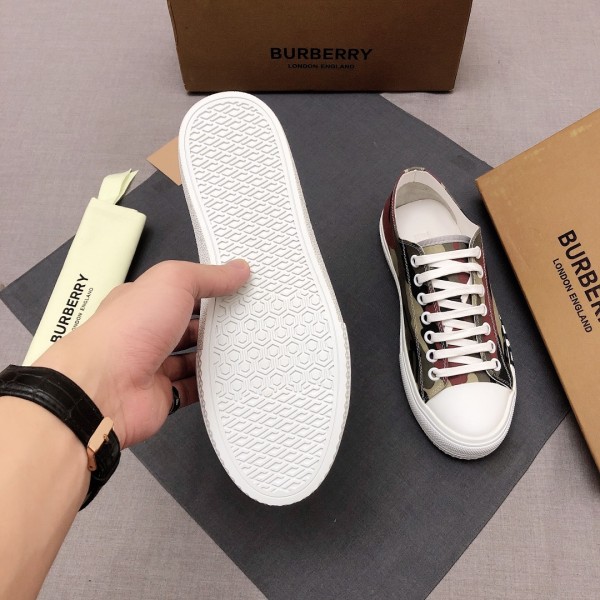 Burberry Logo-print Lace-up Sneaker Green Camo