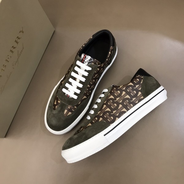 Burberry Perforated Check Sneaker 52