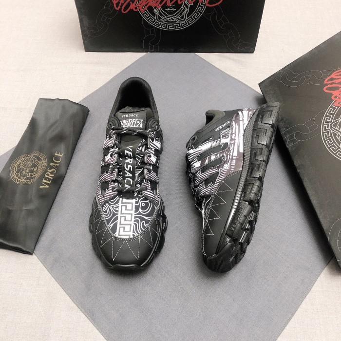 Versace Trigreca Black