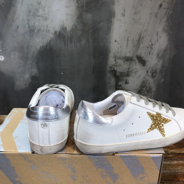 Golden Goose Super Star Low top Skateboard Shoes Women's Silver White