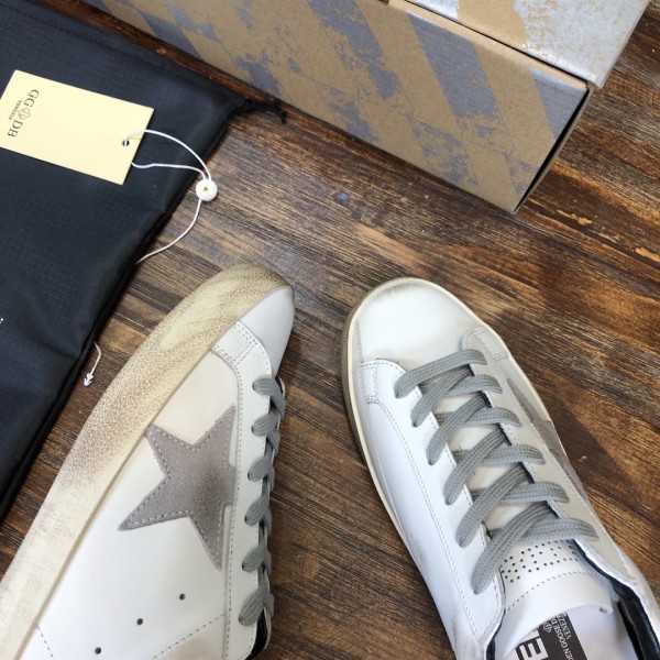 Golden Goose Super-Star White Black