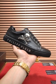 Philipp Plein Low Top Sneakers 33