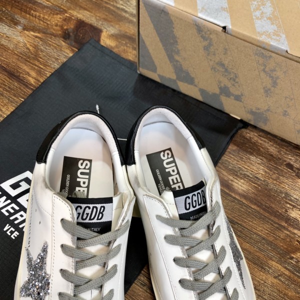 Golden Goose Superstar distressed-finish sneakers 18