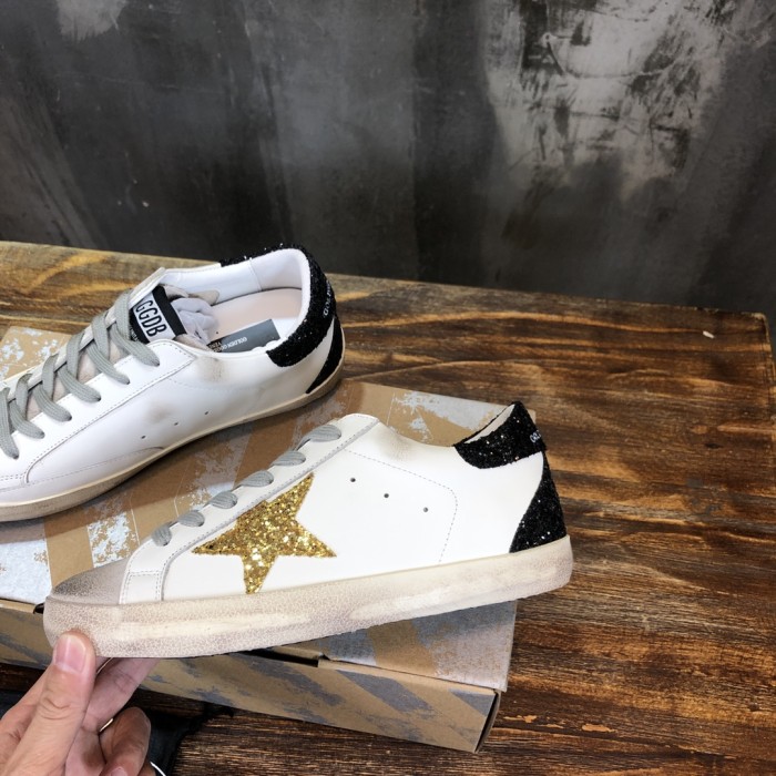 Golden Goose Women's Superstar 'Gold Star'