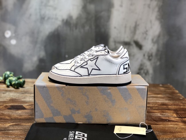 Golden Goose Superstar distressed-finish sneakers 15