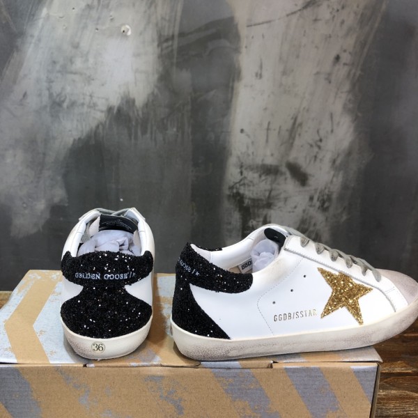 Golden Goose Women's Superstar 'Gold Star'