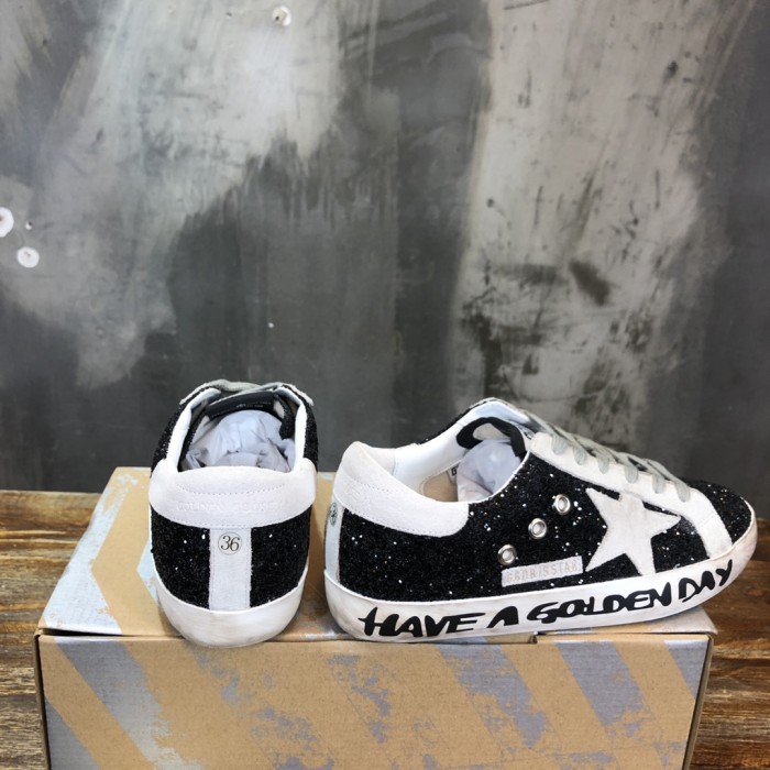 Golden Goose Superstar distressed-finish sneakers 8