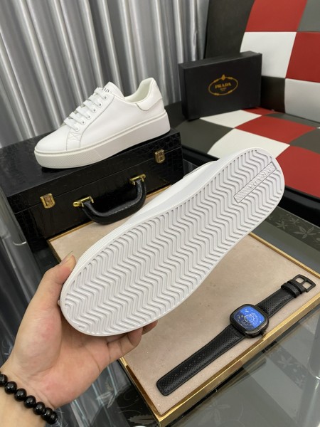 PRADA Low Top Skateboard Shoes Women's White