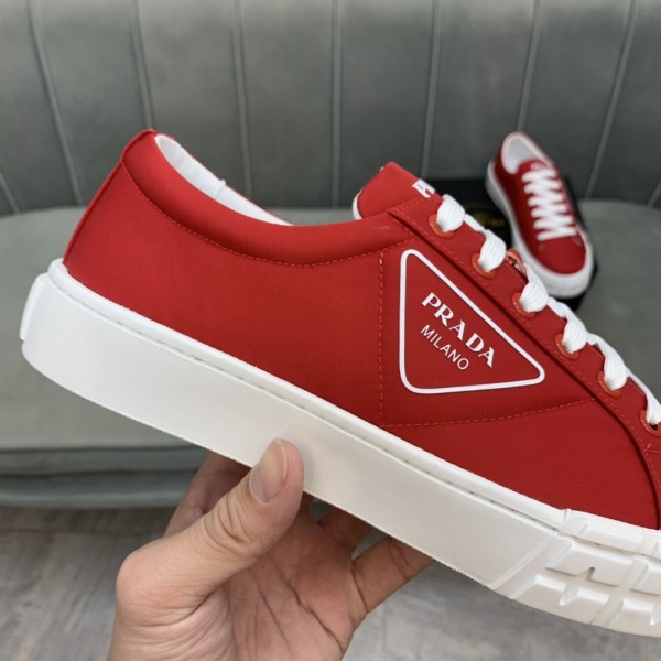 PRADA Wheel Skateboard Shoes Men's Low top Red
