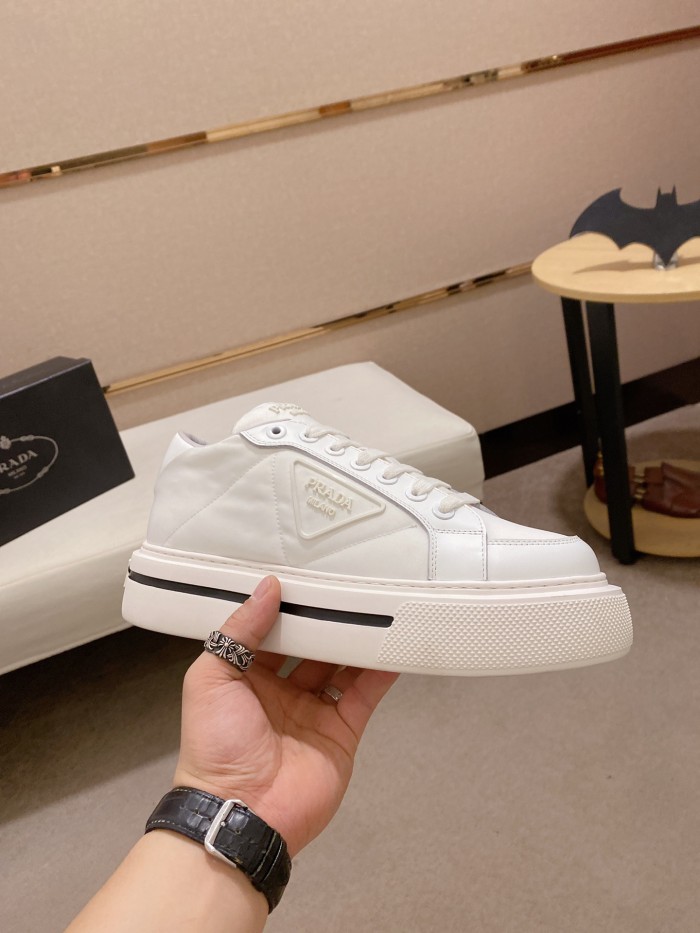 PRADA Macro Stylish Skateboarding Shoes Men's White