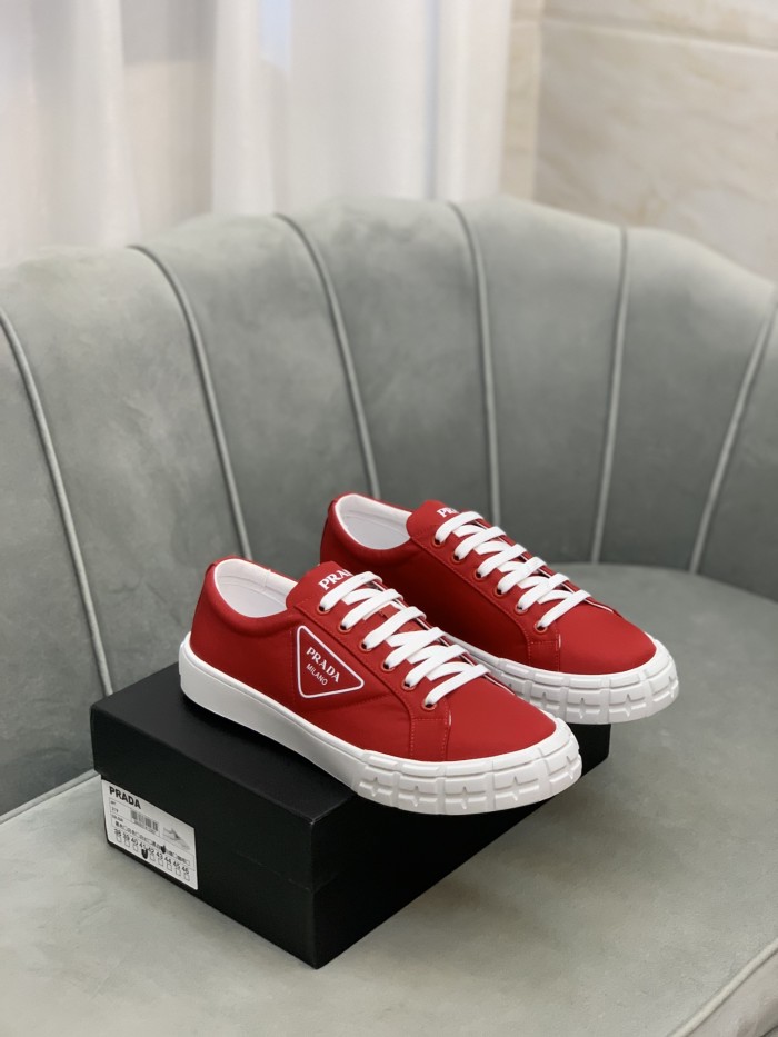 PRADA Wheel Skateboard Shoes Men's Low top Red