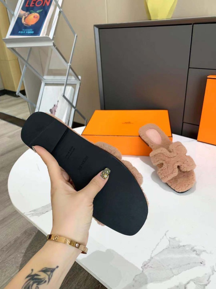 Hermes Oran sandal H212178Z 9M