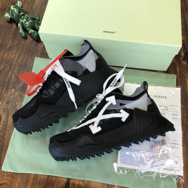 OFF-WHITE Odsy-1000 Black White (W)
