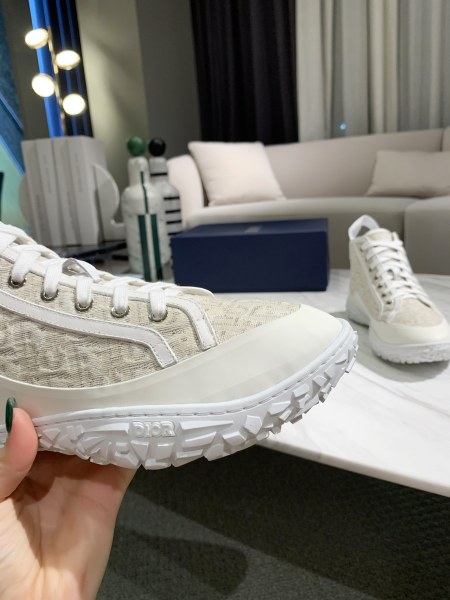 DIOR B28 High White