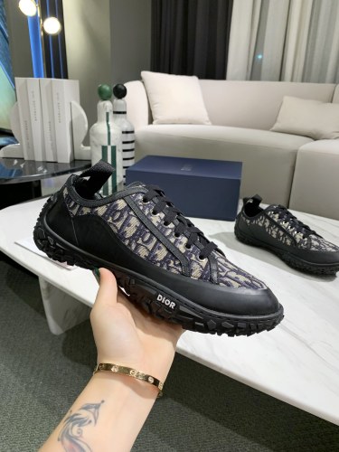 DIOR B28 Low Black Beige