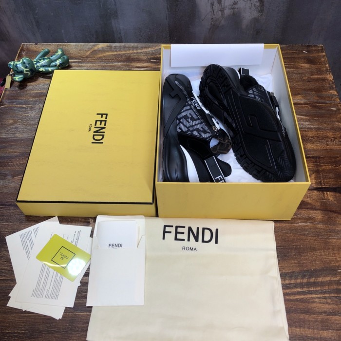 FENDI Flow Comfortable Low top Casual Shoes Men's Black