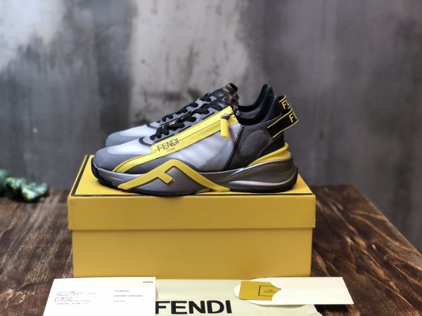 FENDI Flow Casual Shoes Men Low-Top Gray