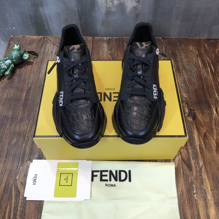 FENDI Flow Casual Shoes Men Low-Top Black