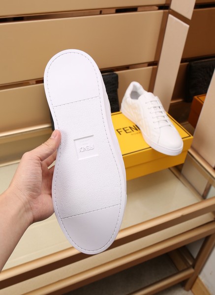 FENDI Leather Low Top Triple White