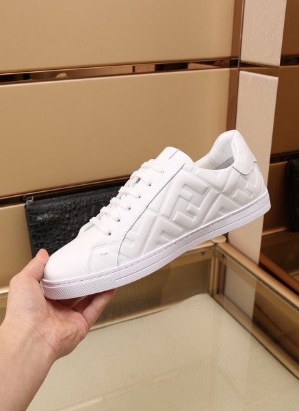 FENDI Leather Low Top Triple White