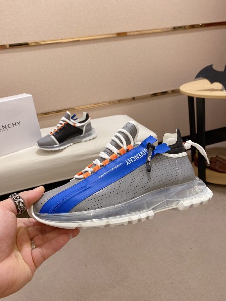 Givenchy Spectre Zip Sneakers 5