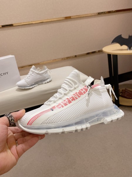 Givenchy Spectre Low top Casual Shoes White