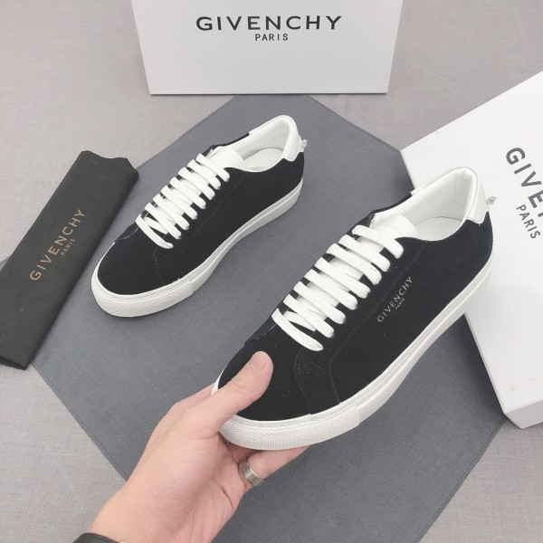 Givenchy Low top Skateboard Shoes Men's Black