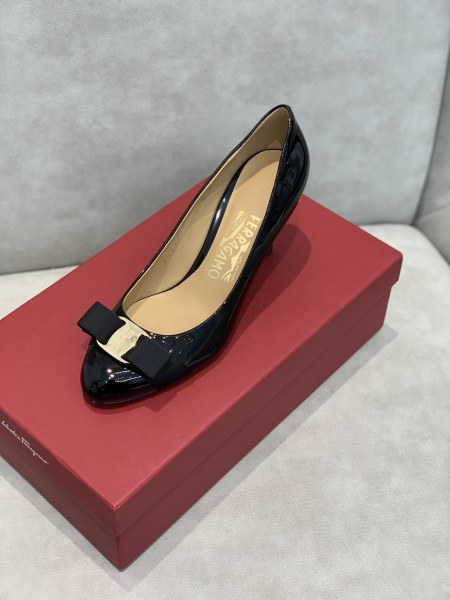 FERRAGAMO Carla Patent Pumps