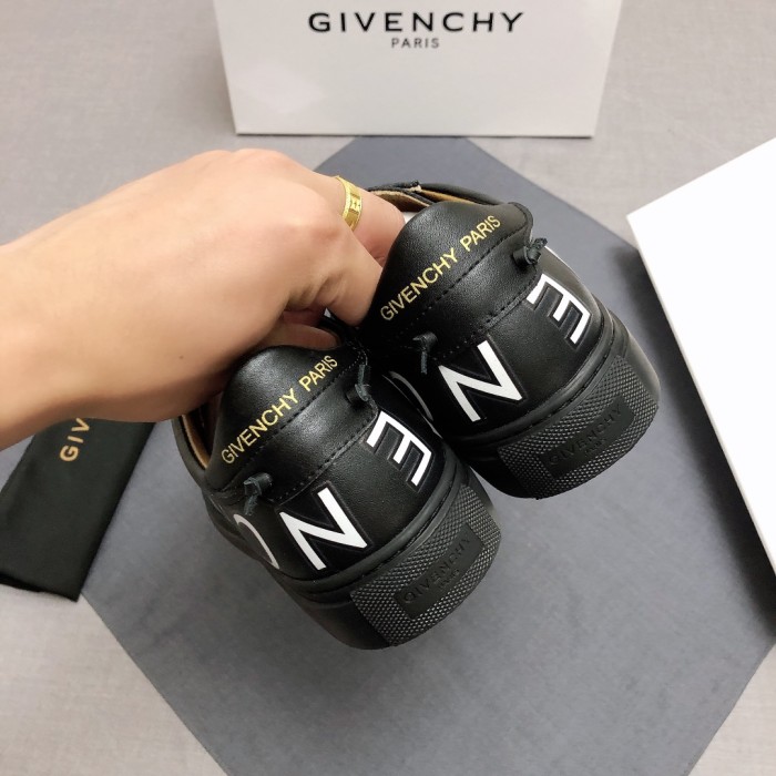 Givenchy Urban Street Low top Skateboard Shoes Black