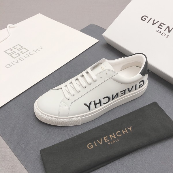 Givenchy Urban Street Logo-print Leather Sneakers 50