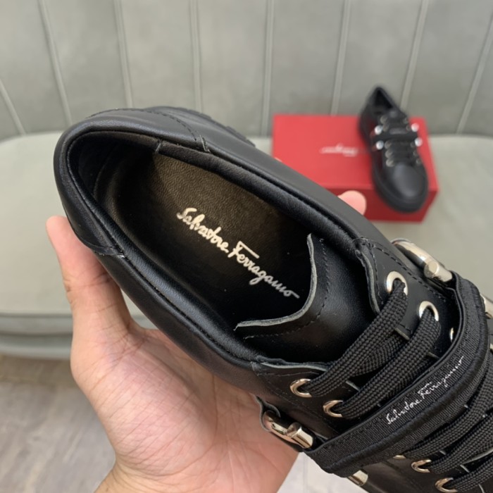 Salvatore Ferragamo Gancini Sneaker 4