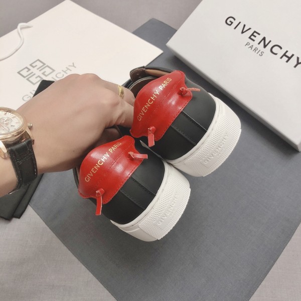 Givenchy Urban Street Low 'NYC - Black Red'