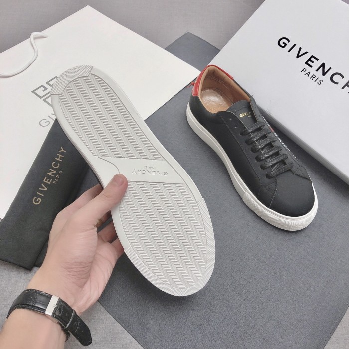 Givenchy Urban Street Low 'NYC - Black Red'