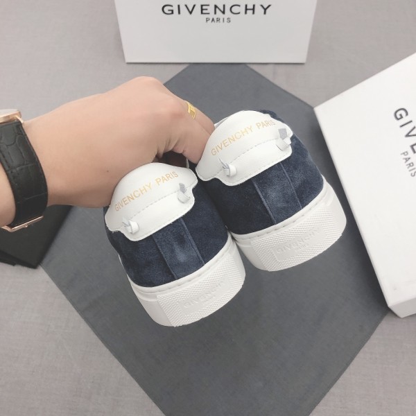 Givenchy Low top Skateboard Shoes Men's Blue