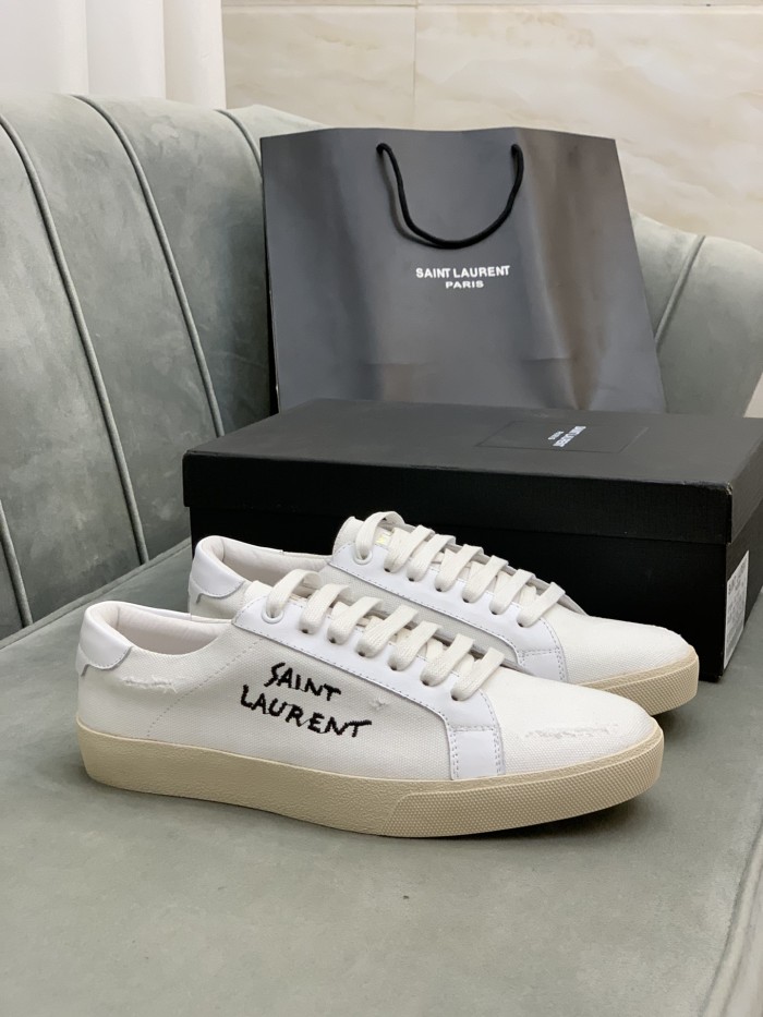 Saint Laurent Court Classic SL/06 Low Distressed Cream 611106GUP109113