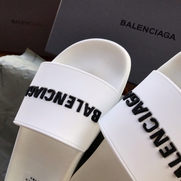 Balenciaga Pool Slide Eggshell