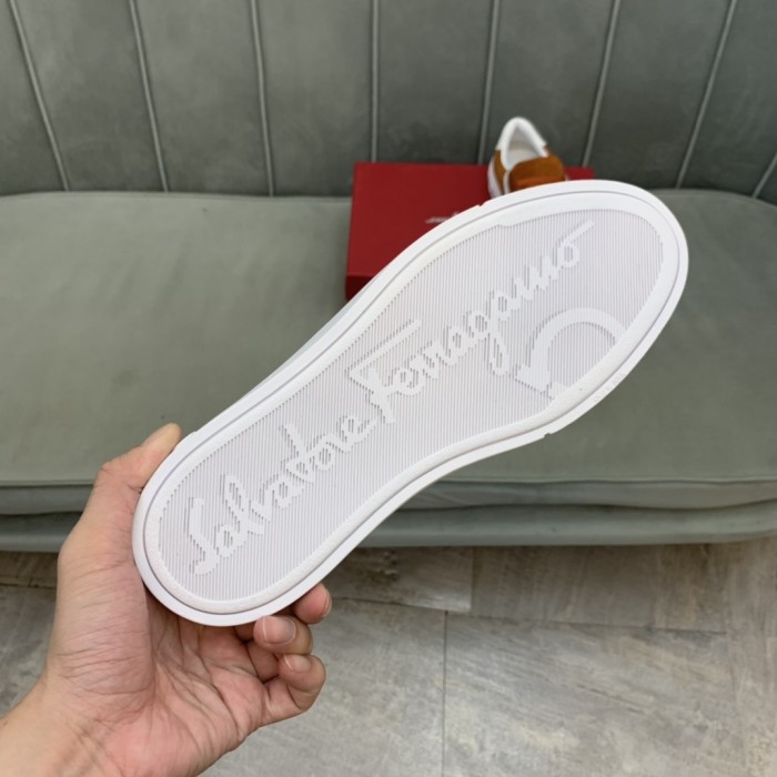 FERRAGAMO Top Grain Cow Leather Low top Skateboard Shoes Men's