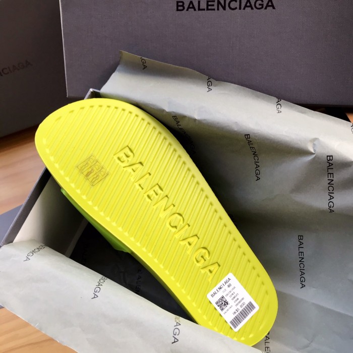 Balenciaga Pool Slide Lime