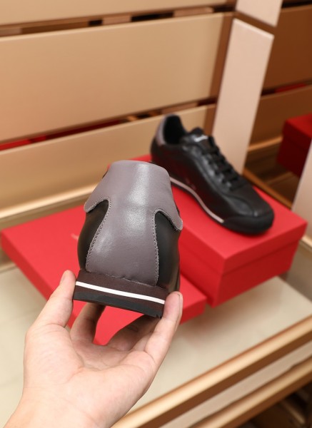 FERRAGAMO Cow Leather Low top Casual Shoes Men's Black