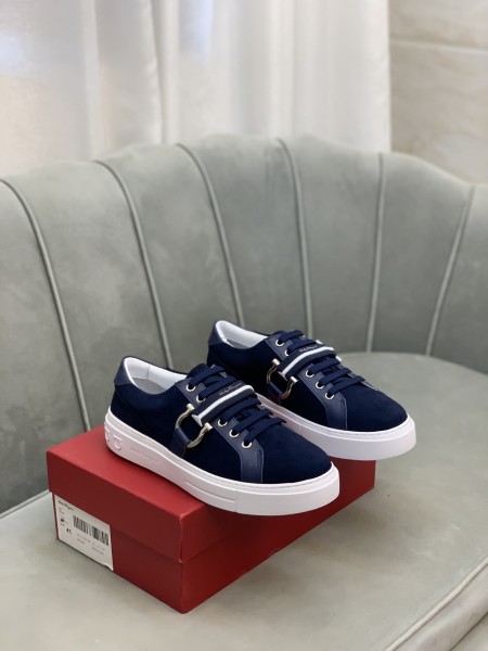 Salvatore Ferragamo Gancini Sneaker 6