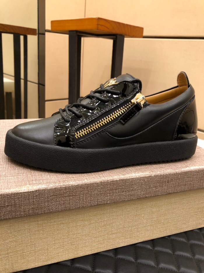 Giuseppe Zanotti Logo Detailed Lace Up Sneakers