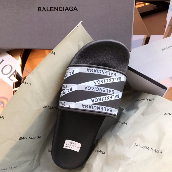Balenciaga Slide Slippers Men's Black