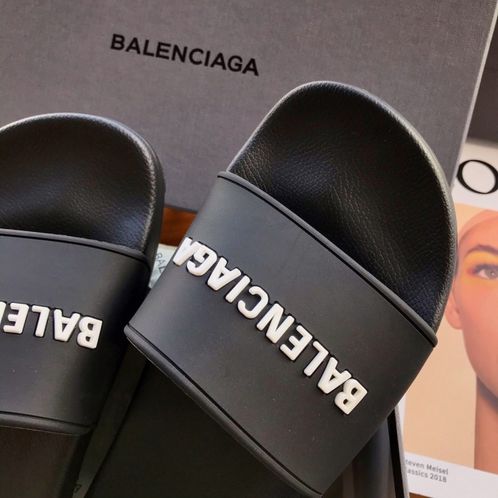 Balenciaga Pool Slides 'Black'