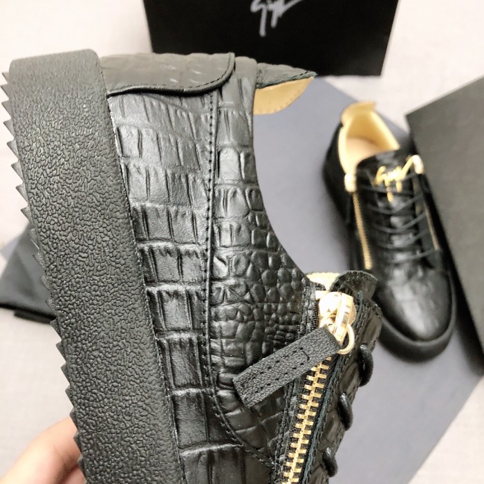 Giuseppe Zanotti Frankie crocodile-embossed low-top sneakers